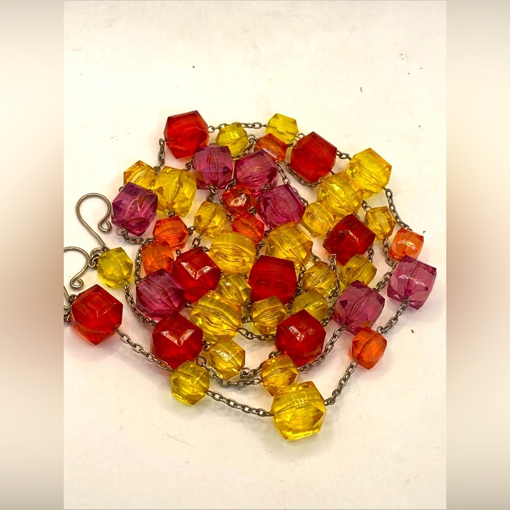 Extra long Tropical color necklace, Faceted lucite squares 78”in - Picture 9 of 9